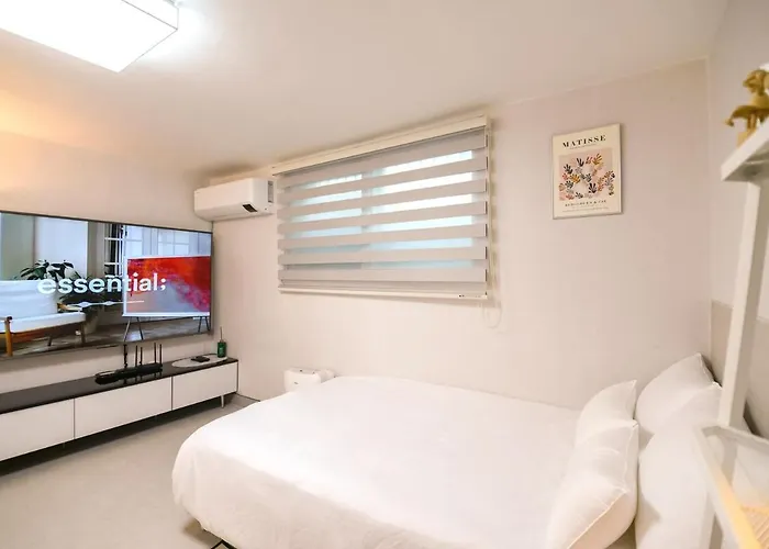 Jamwon 신사역5분 강남 Apartment *